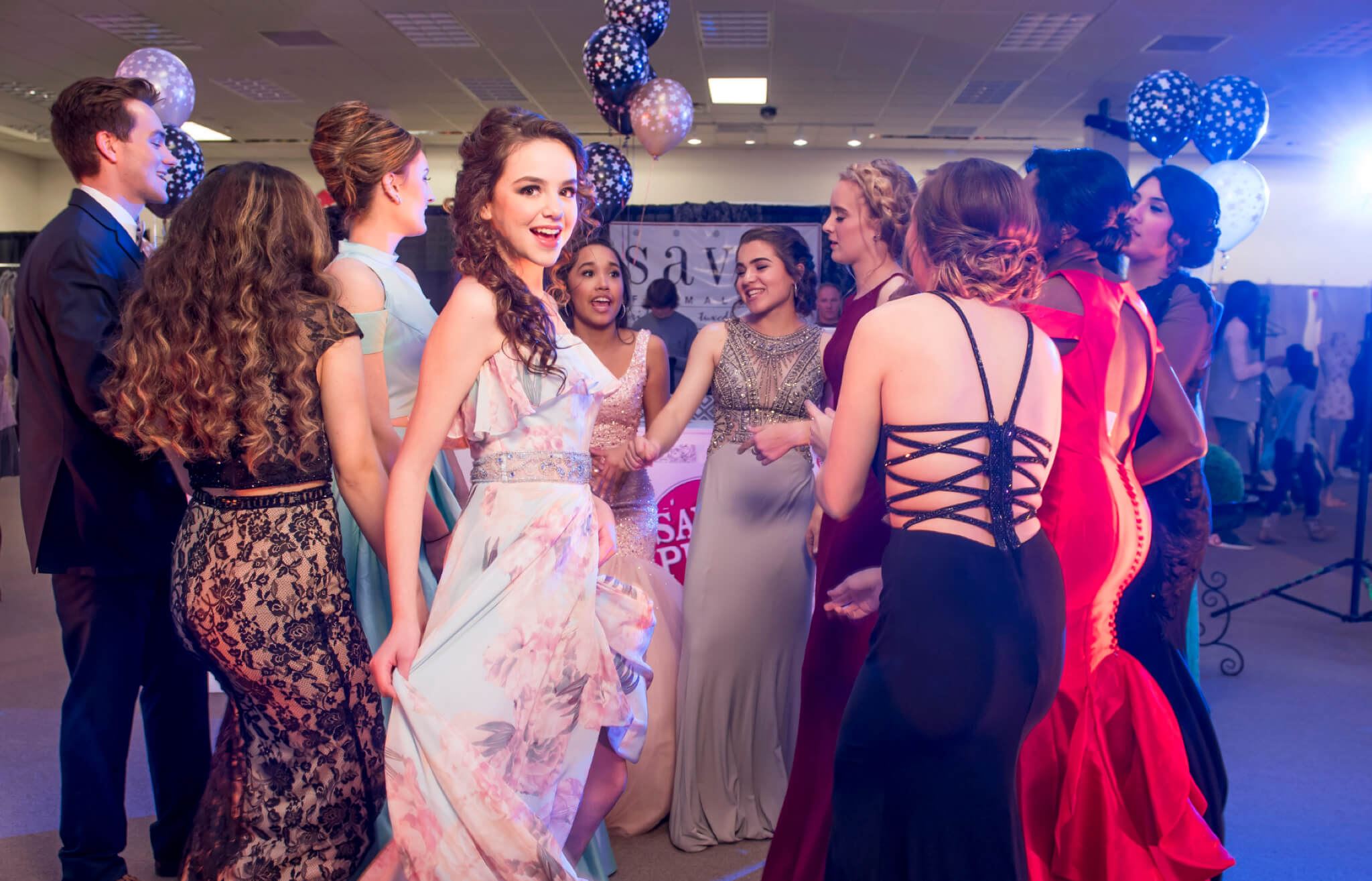 Models dancing at Savvi Prom