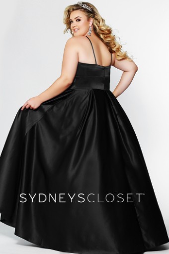 Sydney's Closet Style: 7270 #1 thumbnail